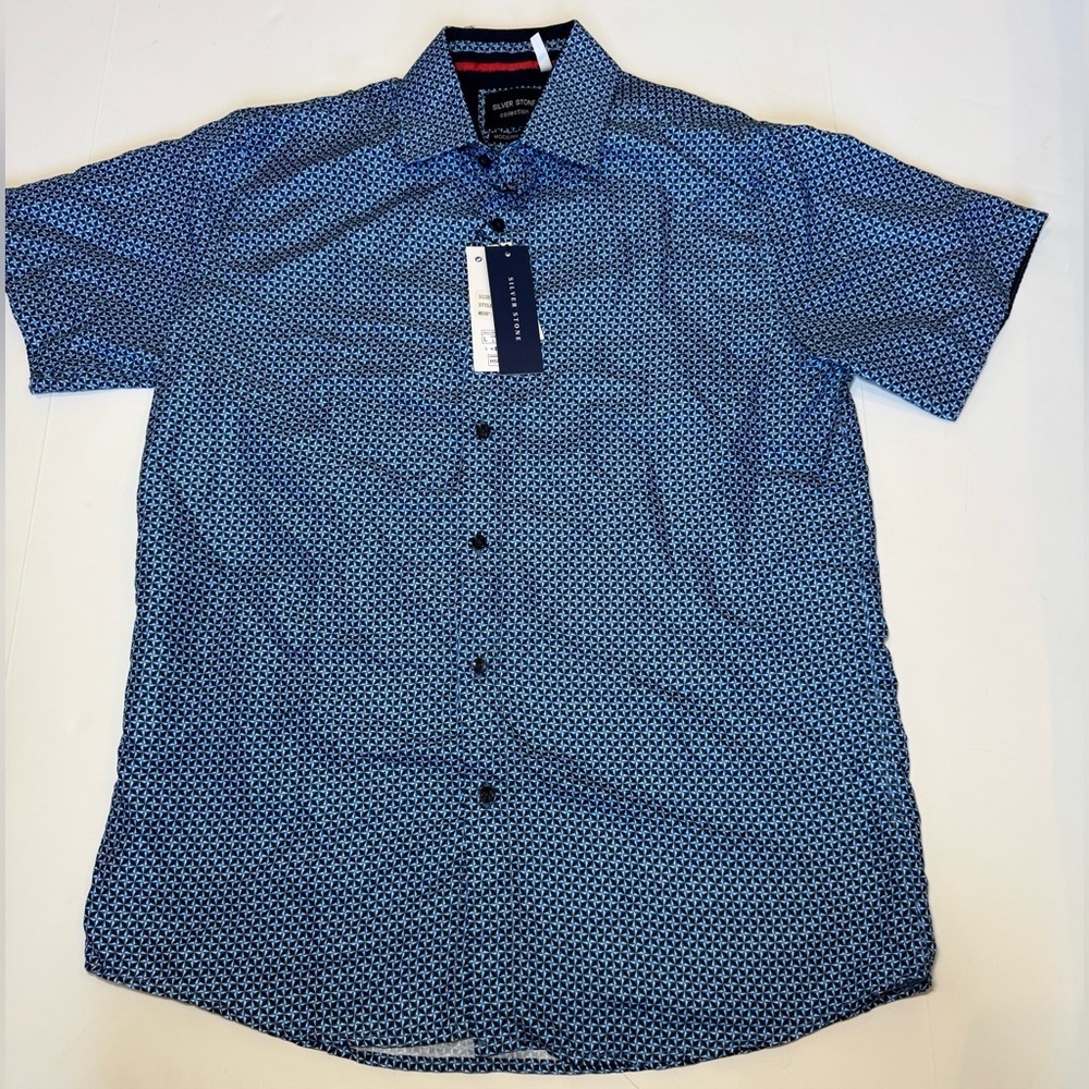 Silver Stone Collection men’s button down shirt